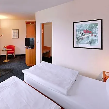 Ringhotel Parkhotel מלון 3*
