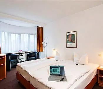 Ringhotel Parkhotel מלון וויטן